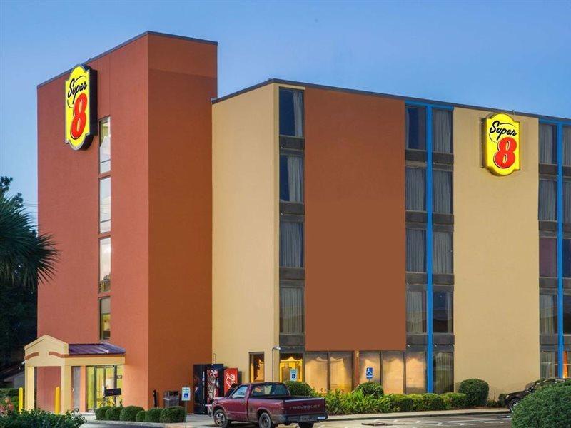 Super 8 By Wyndham Myrtle Beach/Market Common Area Extérieur photo