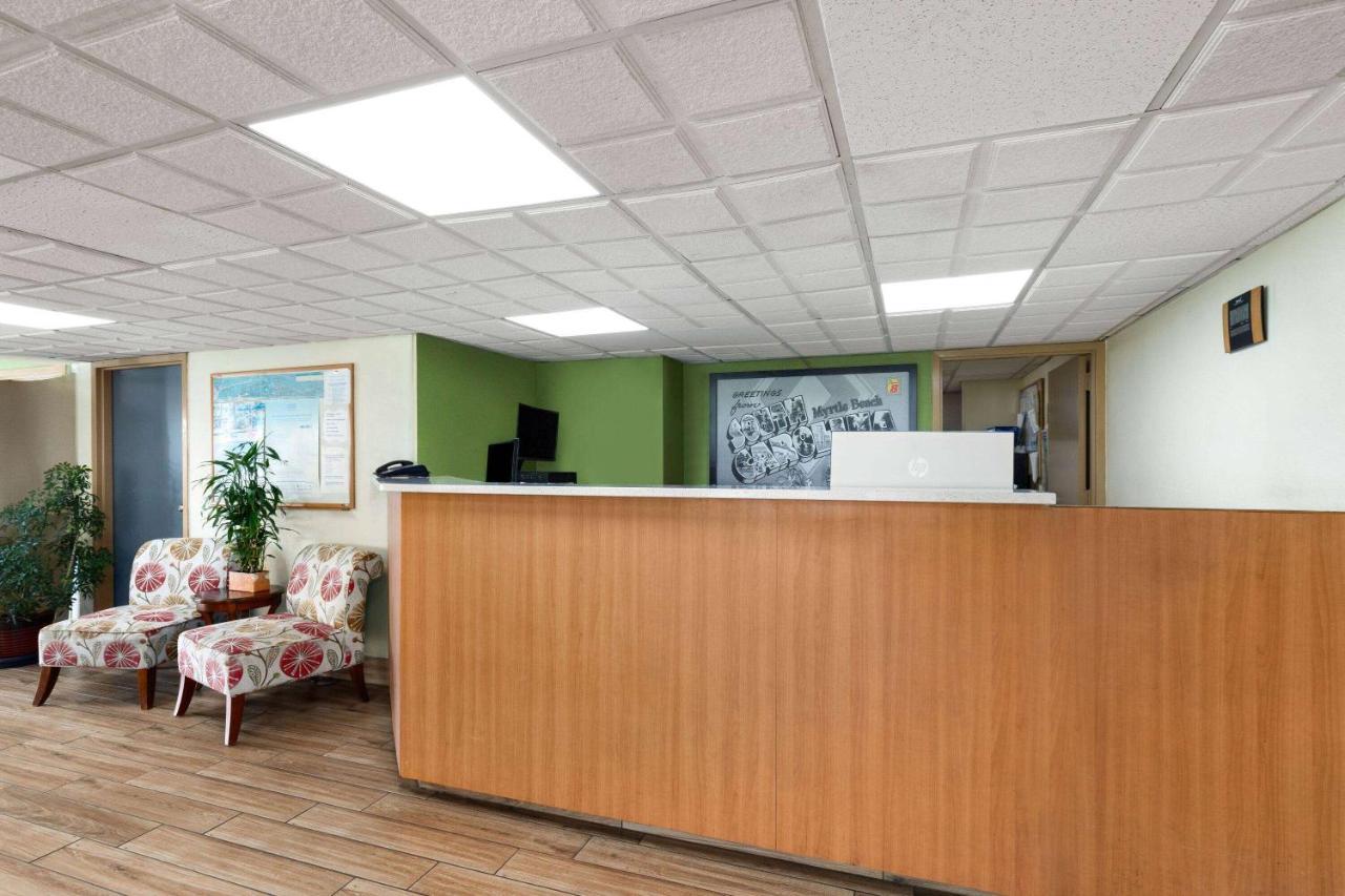 Super 8 By Wyndham Myrtle Beach/Market Common Area Extérieur photo